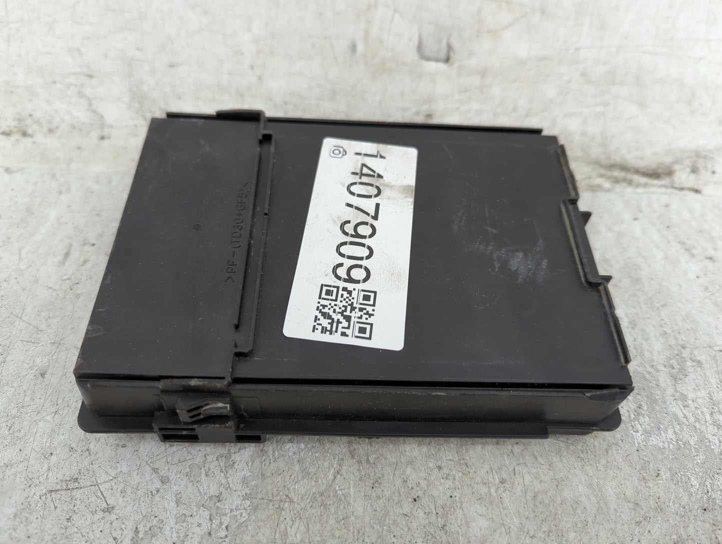 2015-2019 Nissan Micra Fusebox Fuse Box Panel Relay Module P/N:284B7 3AA0A Fits Fits 2013 2014 2015 2016 2017 2018 2019 OEM 