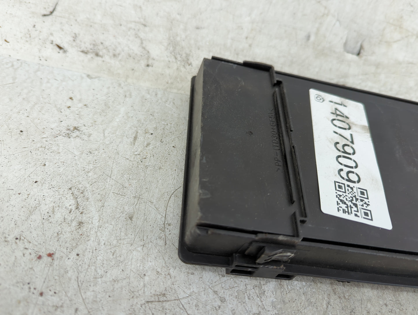 2015-2019 Nissan Micra Fusebox Fuse Box Panel Relay Module P/N:284B7 3AA0A Fits Fits 2013 2014 2015 2016 2017 2018 2019 OEM 
