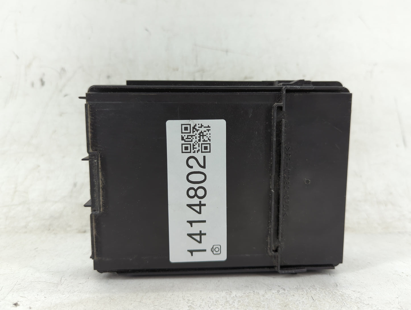 2015-2019 Nissan Micra Fusebox Fuse Box Panel Relay Module P/N:284B7 3AA0A Fits Fits 2013 2014 2015 2016 2017 2018 2019 OEM 