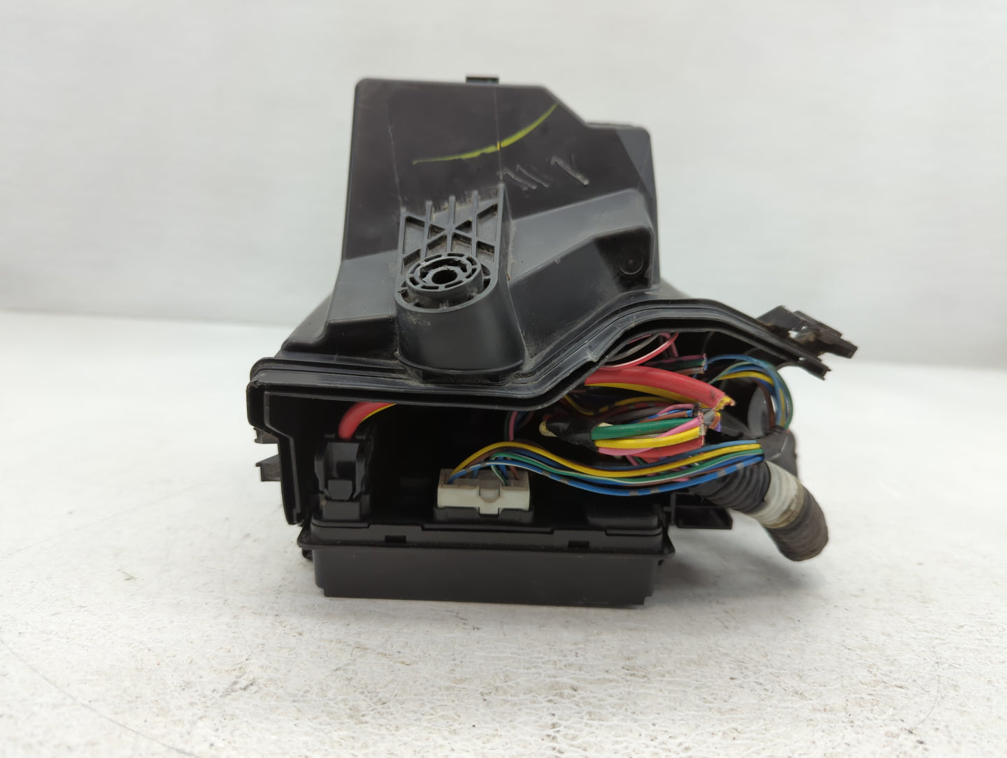 2015-2019 Nissan Micra Fusebox Fuse Box Panel Relay Module Fits Fits 2013 2014 2015 2016 2017 2018 2019 OEM Used Auto Parts 
