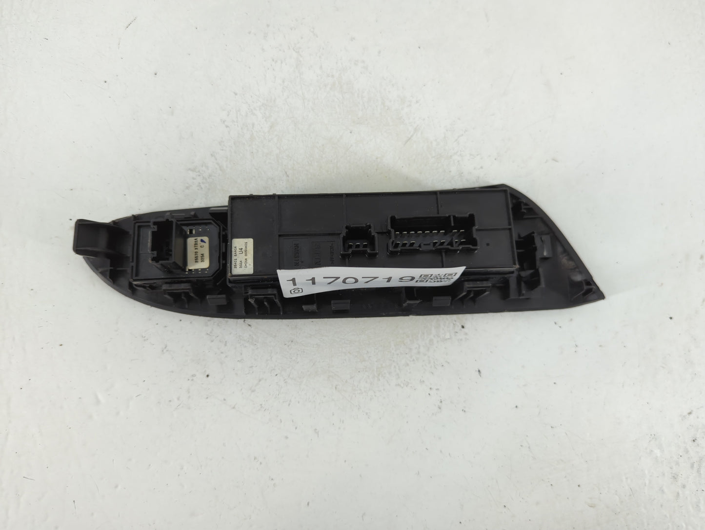 2015-2022 Nissan Murano Master Power Window Switch Replacement Driver Side Left P/N:254015AA0A Fits OEM Used Auto Parts - Oe