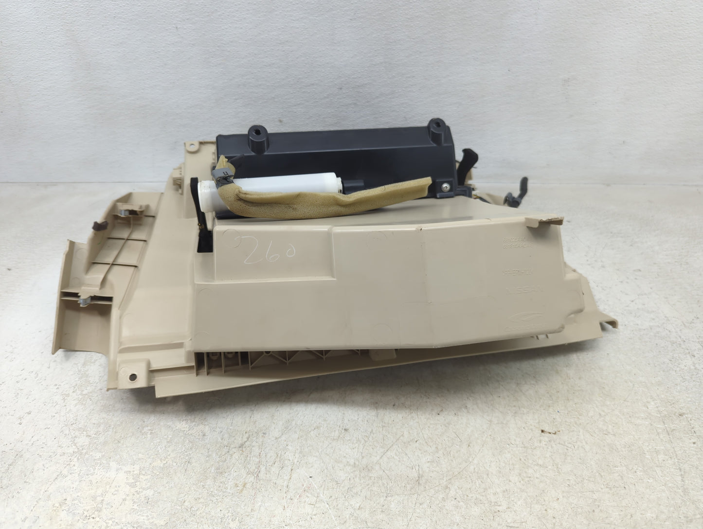 2015 Nissan Murano Passenger Glove Box Door Storage Compartment Cream - Oemusedautoparts1.com