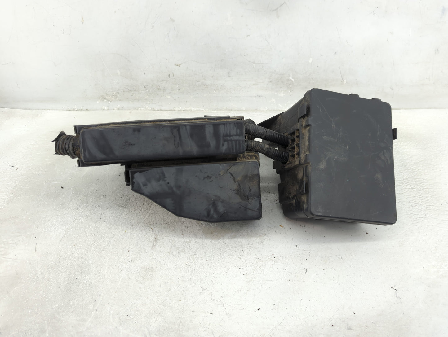 2015-2022 Nissan Murano Fusebox Fuse Box Panel Relay Module Fits Fits 2015 2016 2017 2018 2019 2020 2021 2022 OEM Used Auto 