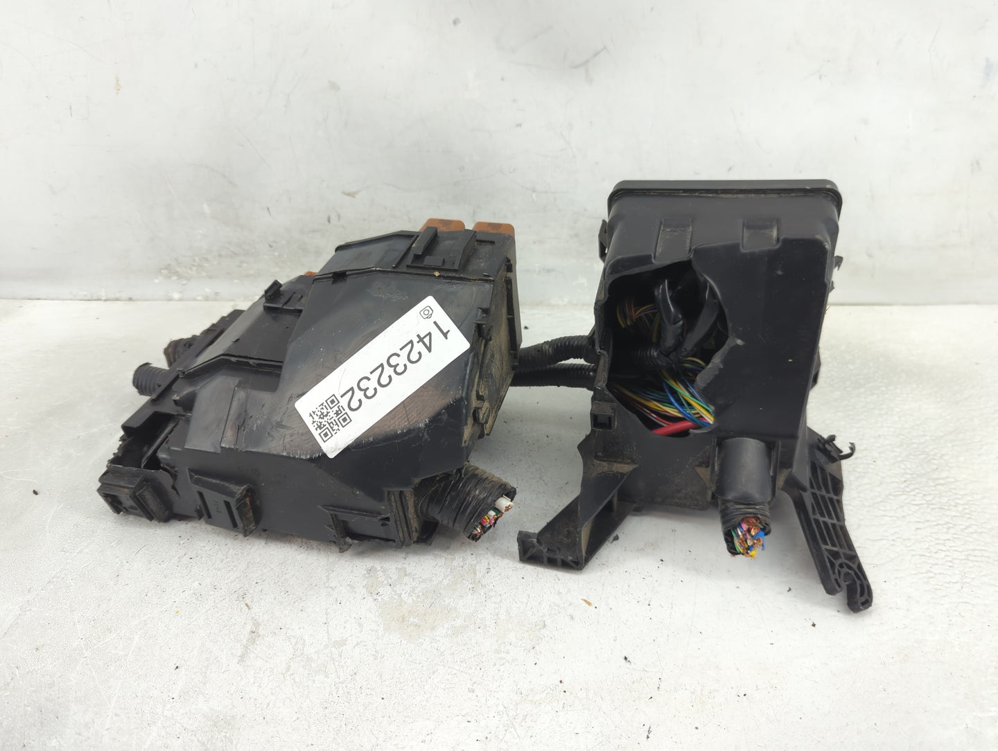2015-2022 Nissan Murano Fusebox Fuse Box Panel Relay Module Fits Fits 2015 2016 2017 2018 2019 2020 2021 2022 OEM Used Auto 