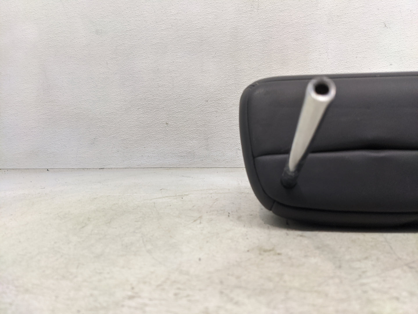 2015-2016 Nissan Murano Headrest Head Rest Front Driver Passenger Seat Fits Fits 2015 2016 OEM Used Auto Parts - Oemusedauto