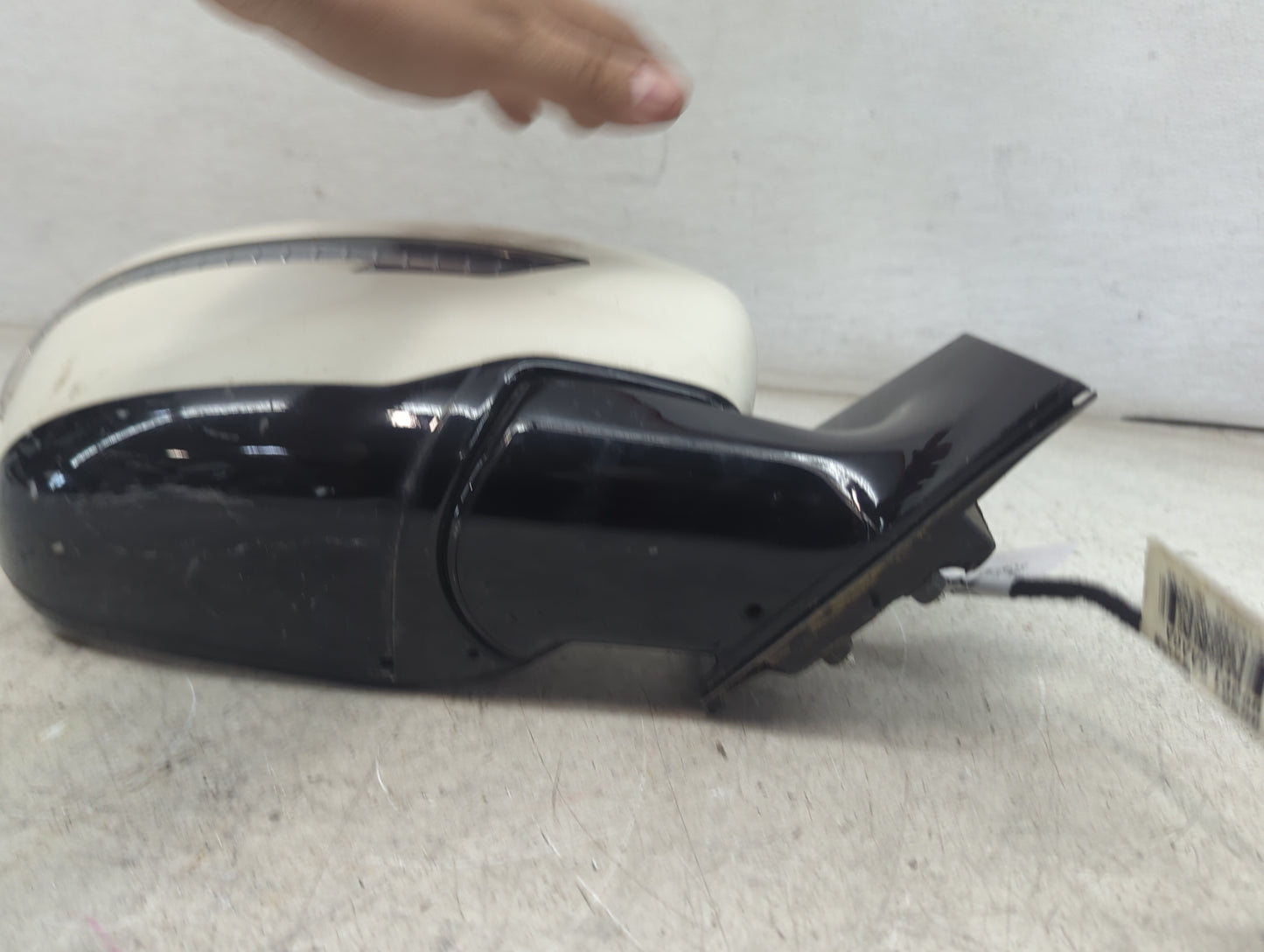 2015 Nissan Murano Passenger Side View Mirror - Right Door Mirror OEM Used - Oemusedautoparts1.com