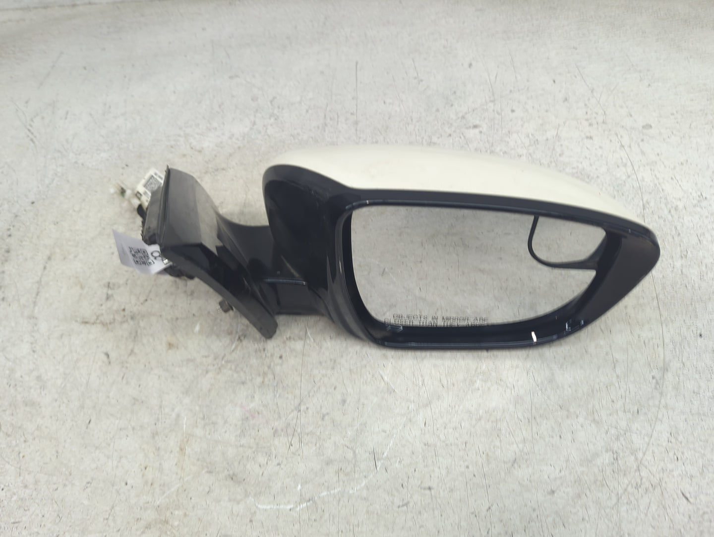 2015 Nissan Murano Passenger Side View Mirror - Right Door Mirror OEM Used - Oemusedautoparts1.com