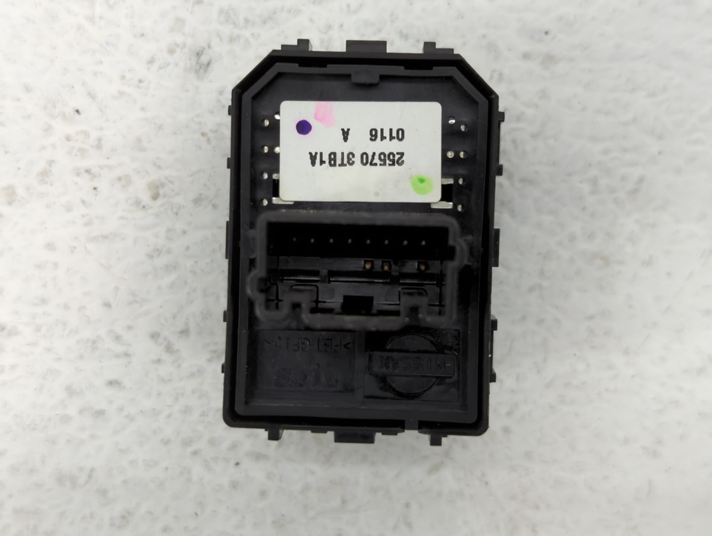 2015-2022 Nissan Murano Passenger Right Power Window Switch 25570 3tb1a - Oemusedautoparts1.com