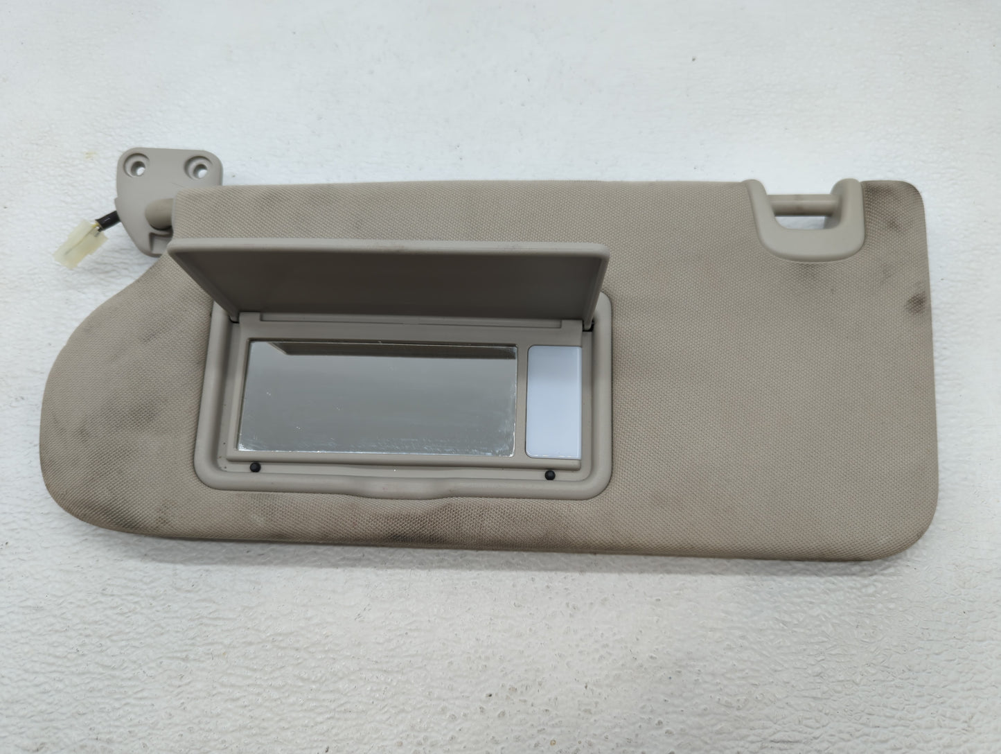 2015-2018 Nissan Murano Sun Visor Shade Replacement Driver Left Mirror Fits Fits 2015 2016 2017 2018 OEM Used Auto Parts - O