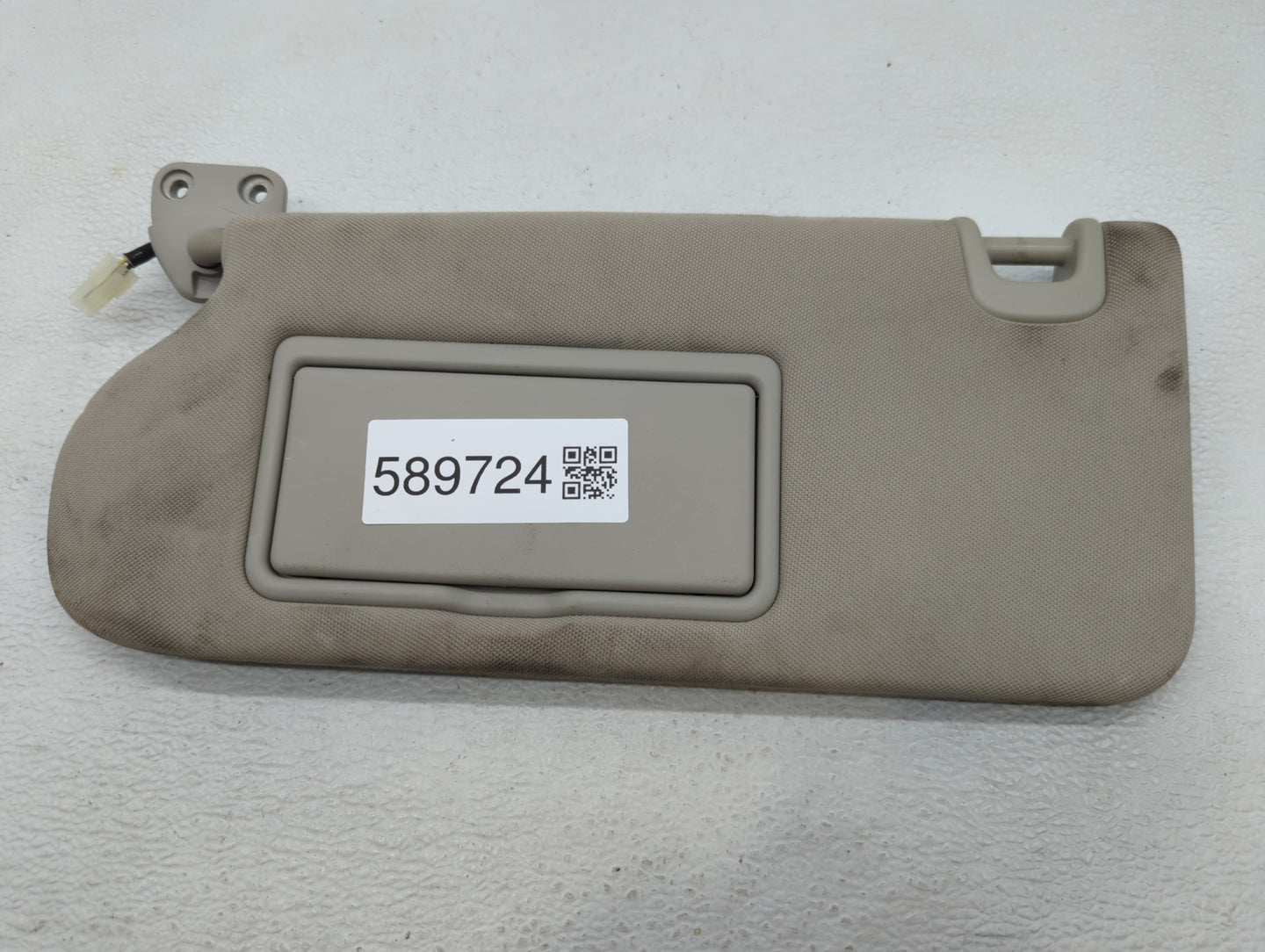 2015-2018 Nissan Murano Sun Visor Shade Replacement Driver Left Mirror Fits Fits 2015 2016 2017 2018 OEM Used Auto Parts - O