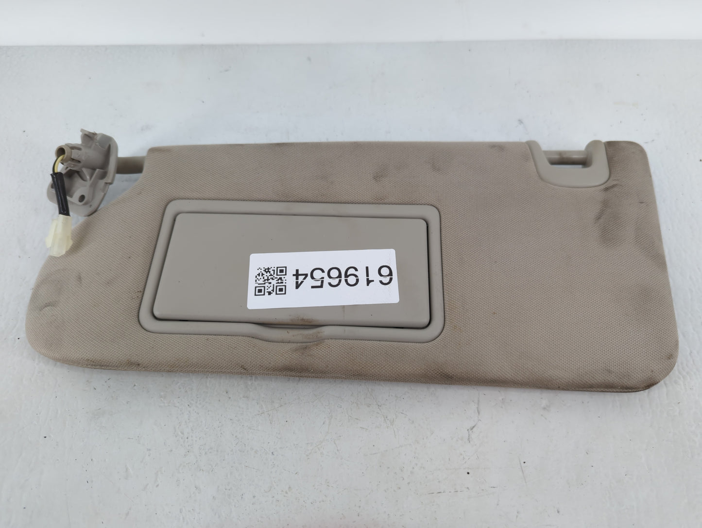 2015-2018 Nissan Murano Sun Visor Shade Replacement Driver Left Mirror Fits Fits 2015 2016 2017 2018 OEM Used Auto Parts - O