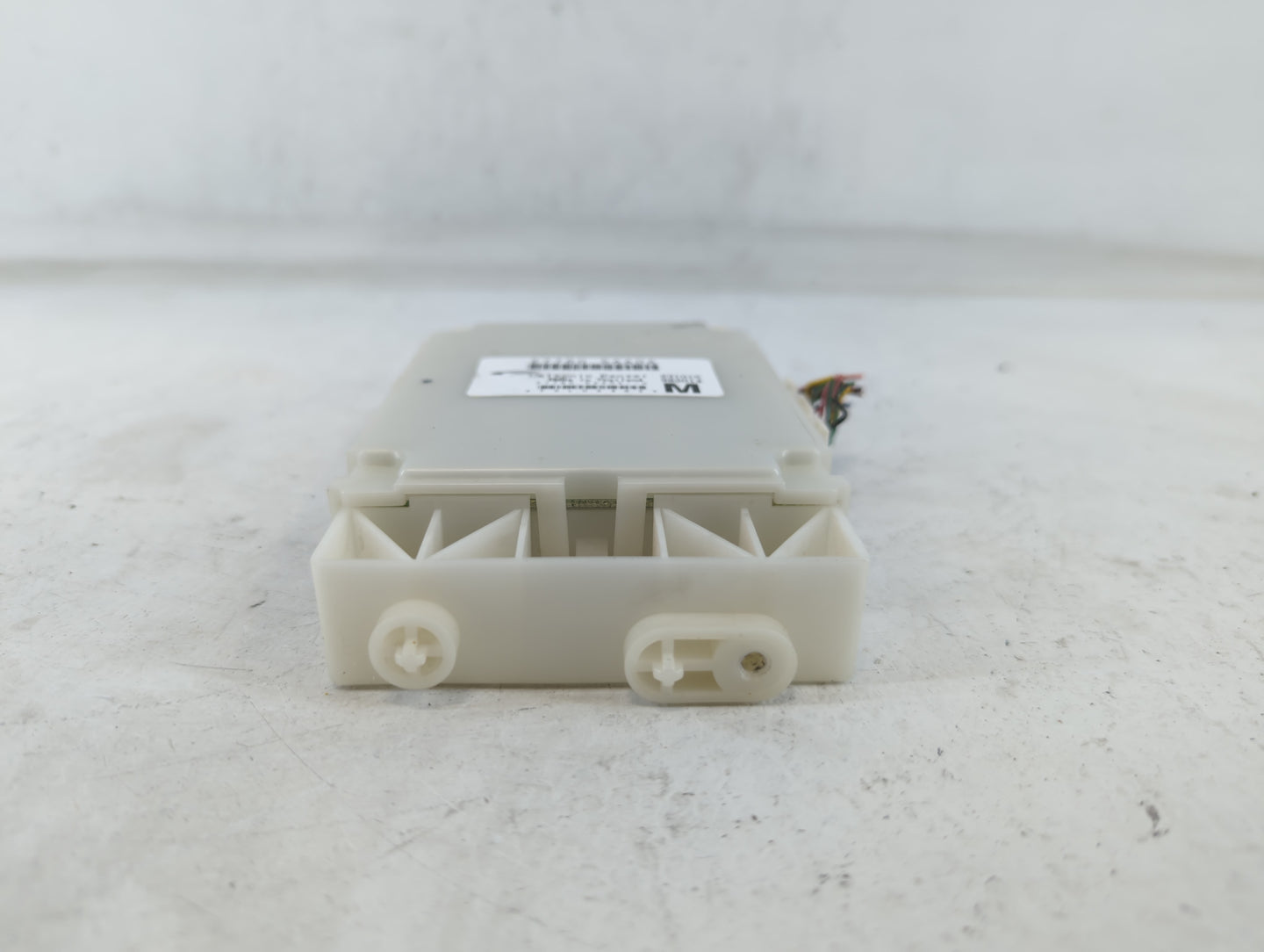 2015-2017 Nissan Murano Chassis Control Module Ccm Bcm Body Control - Oemusedautoparts1.com