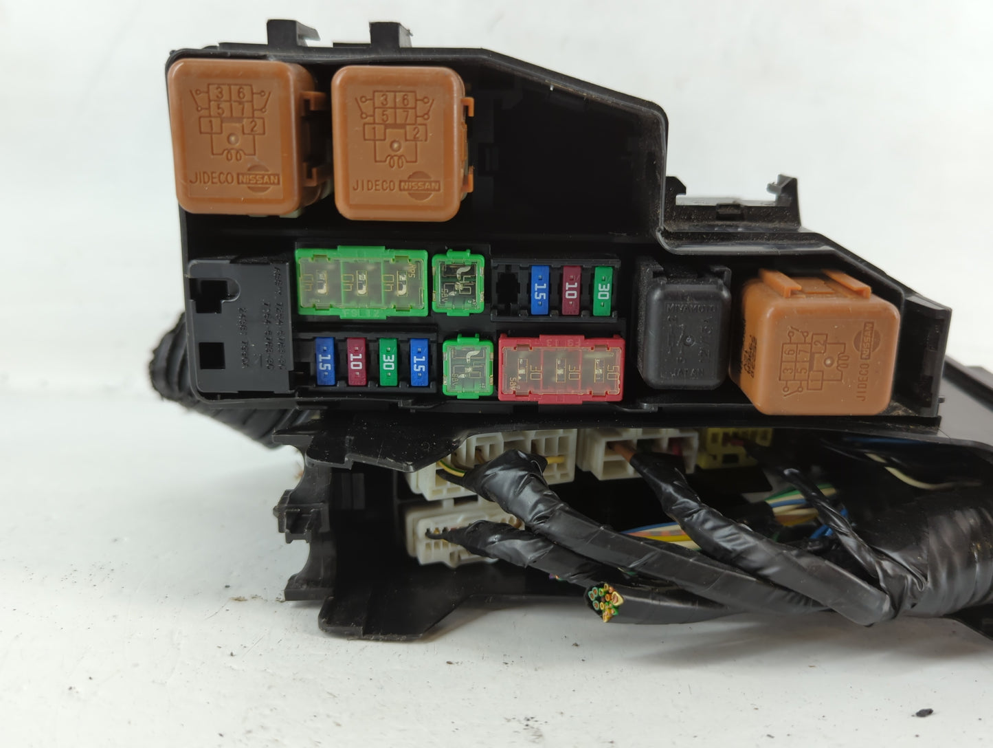 2015-2022 Nissan Murano Fusebox Fuse Box Panel Relay Module P/N:7254-5763-30 A33Y Fits OEM Used Auto Parts - Oemusedautopart