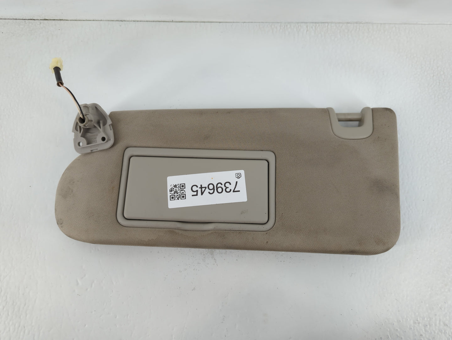 2015-2018 Nissan Murano Sun Visor Shade Replacement Driver Left Mirror Fits Fits 2015 2016 2017 2018 OEM Used Auto Parts - O