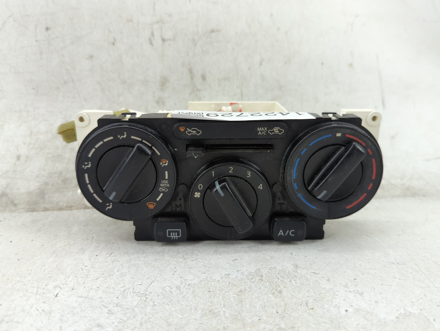 2015 Nissan Nv200 Climate Control Module Temperature AC/Heater Replacement P/N:27510 3LM5C Fits OEM Used Auto Parts - Oemuse