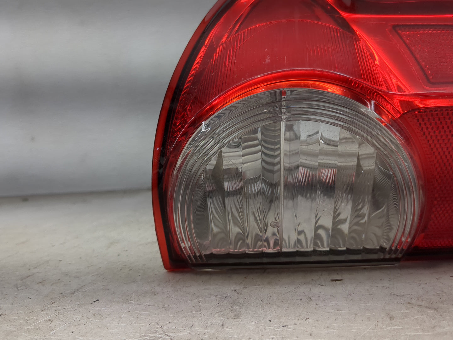 2014-2020 Nissan Nv200 Tail Light Assembly Driver Left OEM P/N:185180-01 Fits Fits 2014 2015 2016 2017 2018 2019 2020 OEM Us