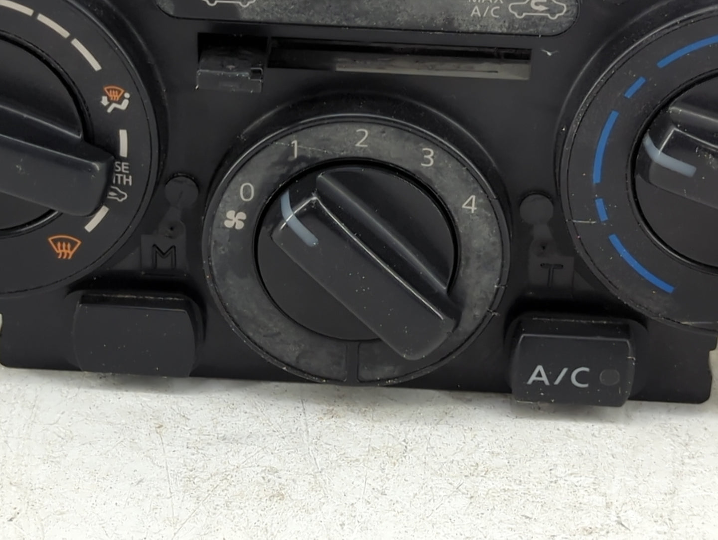 2015 Nissan Nv200 Climate Control Module Temperature AC/Heater Replacement P/N:275103LM0C Fits OEM Used Auto Parts - Oemused