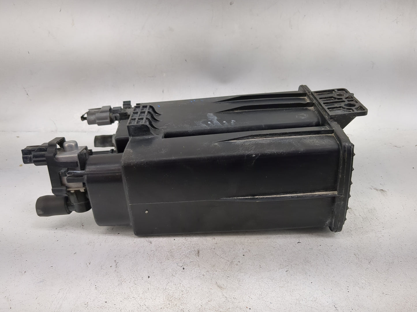 2015 Nissan Nv200 Fuel Vapor Charcoal Canister - Oemusedautoparts1.com
