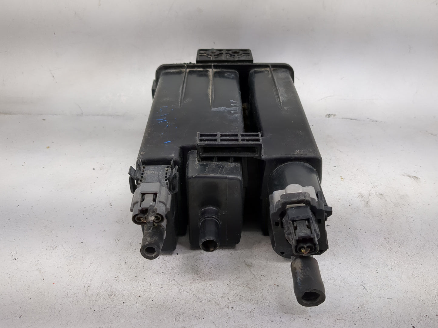 2015 Nissan Nv200 Fuel Vapor Charcoal Canister - Oemusedautoparts1.com