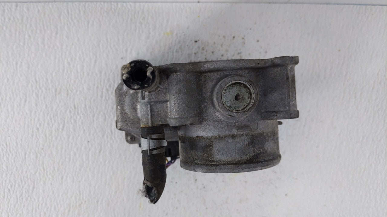2014-2019 Nissan Nv200 Throttle Body P/N:ET-A60-02 J ET-A60-02 F Fits OEM Used Auto Parts - Oemusedautoparts1.com