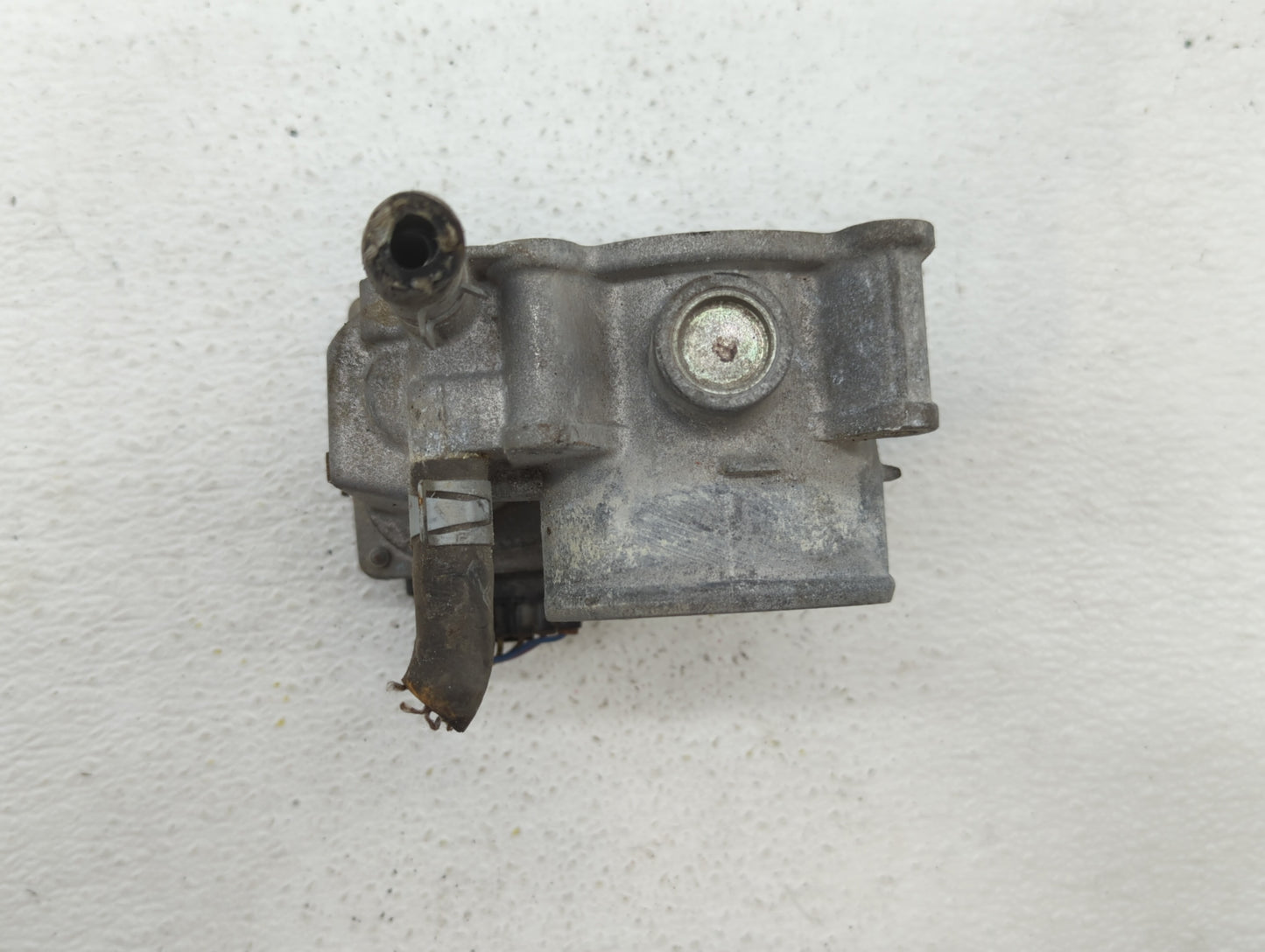 2014-2019 Nissan Nv200 Throttle Body P/N:ET-A60-02 E ET-A60-02 J Fits OEM Used Auto Parts - Oemusedautoparts1.com