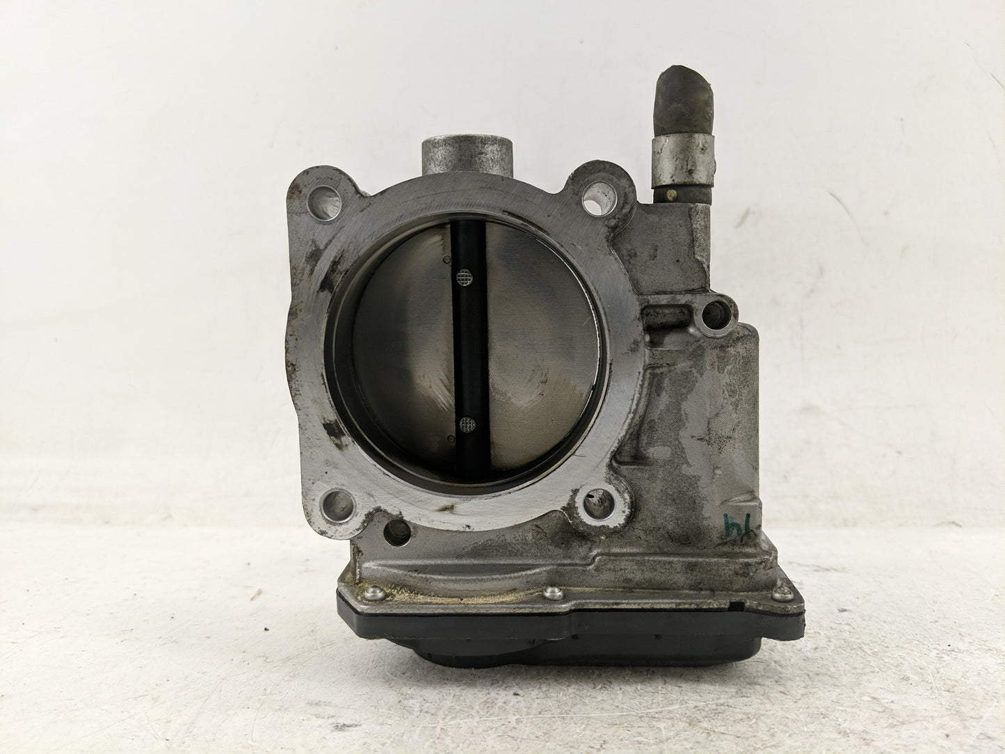 2015-2016 Nissan Nv2500 Throttle Body P/N:7S000 D Fits Fits 2012 2013 2014 2015 2016 OEM Used Auto Parts - Oemusedautoparts1