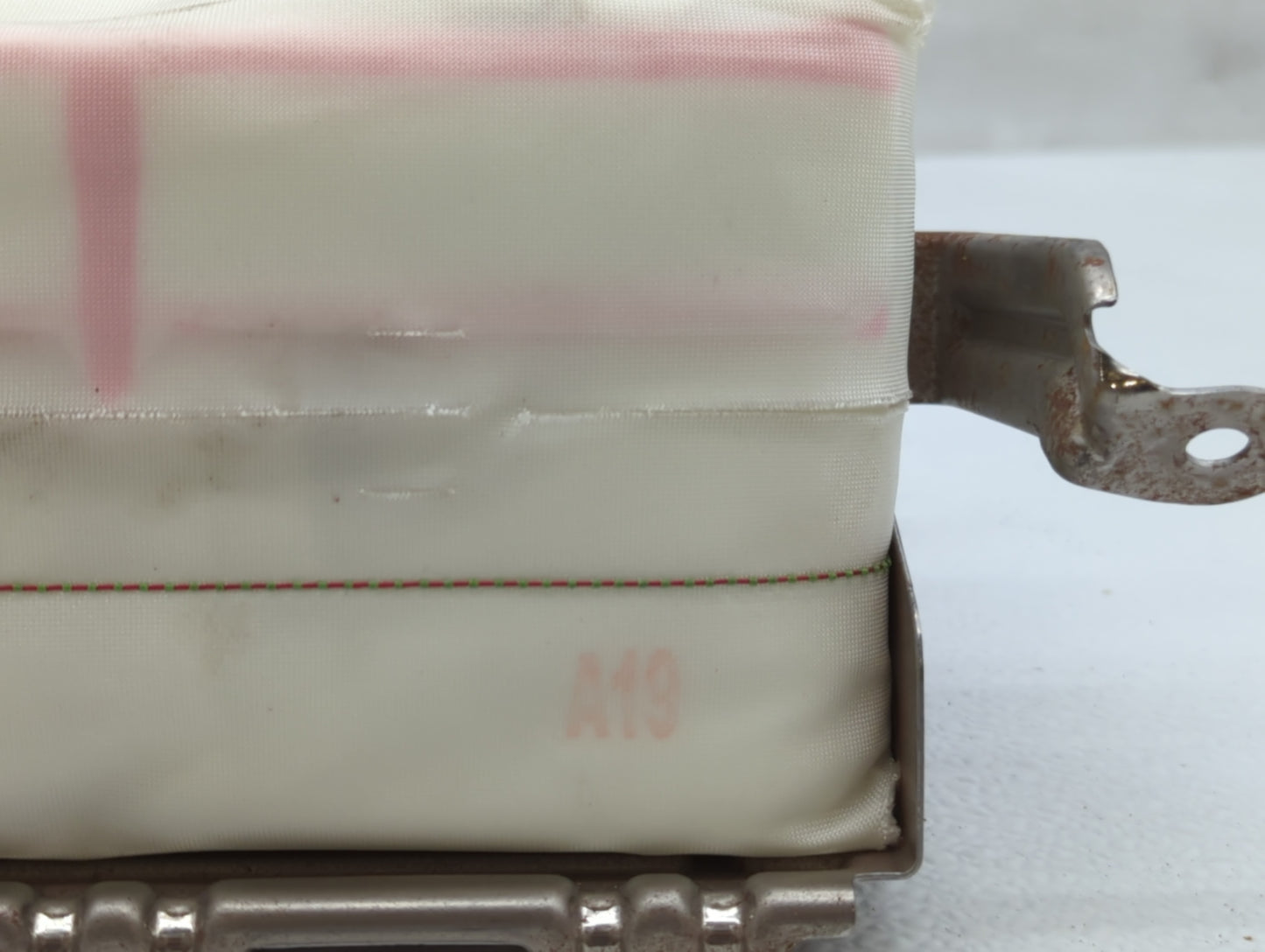 Air Bag Passenger Right Knee Oem - Oemusedautoparts1.com