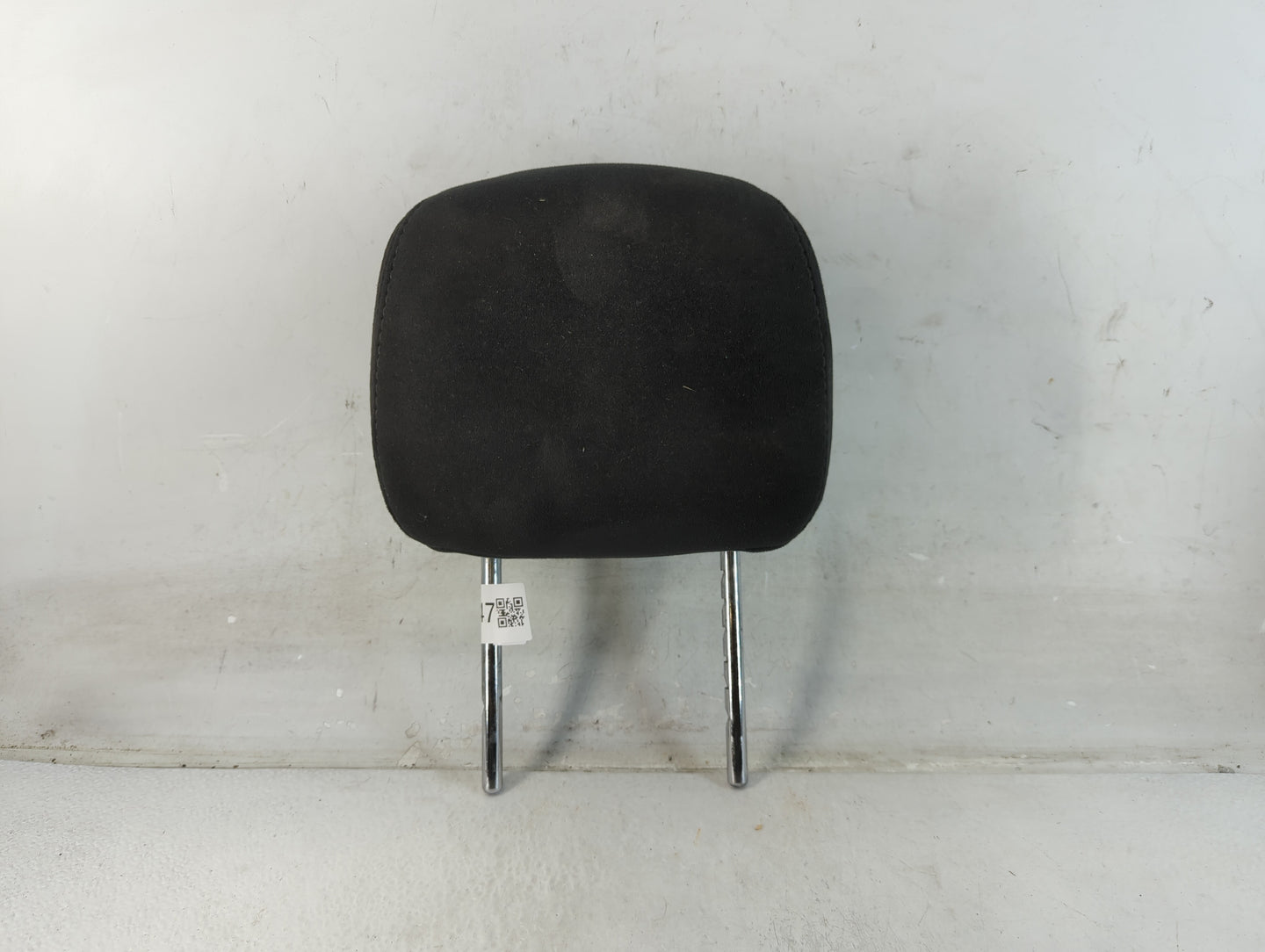 2014-2015 Nissan Pathfinder Headrest Head Rest Front Driver Passenger Seat Fits Fits 2014 2015 OEM Used Auto Parts - Oemused