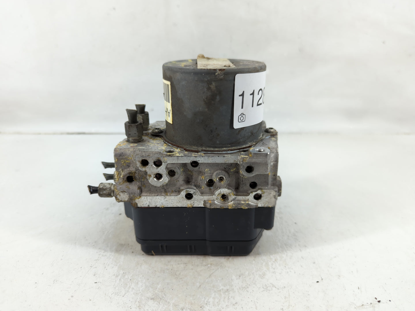 2015 Nissan Pathfinder ABS Pump Control Module Replacement P/N:133000-1640 47660 9PB0A Fits OEM Used Auto Parts - Oemusedaut
