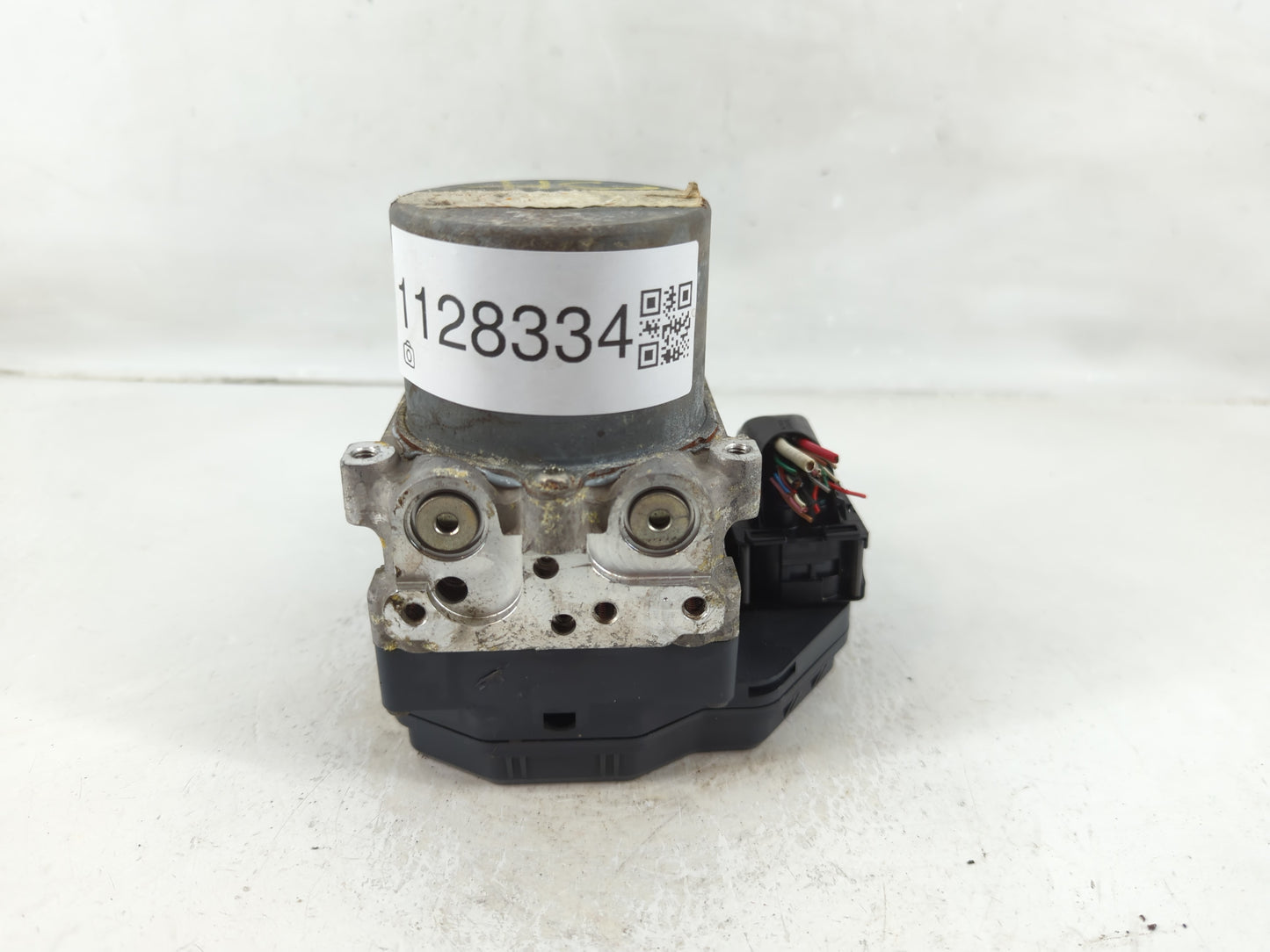 2015 Nissan Pathfinder ABS Pump Control Module Replacement P/N:133000-1640 47660 9PB0A Fits OEM Used Auto Parts - Oemusedaut