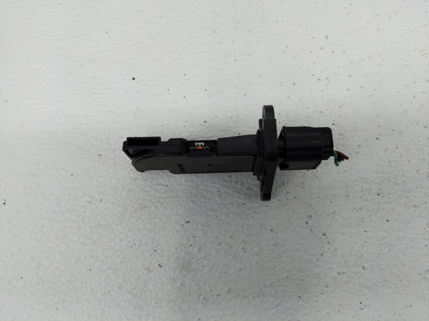 2015-2016 Nissan Pathfinder Mass Air Flow Meter Maf - Oemusedautoparts1.com