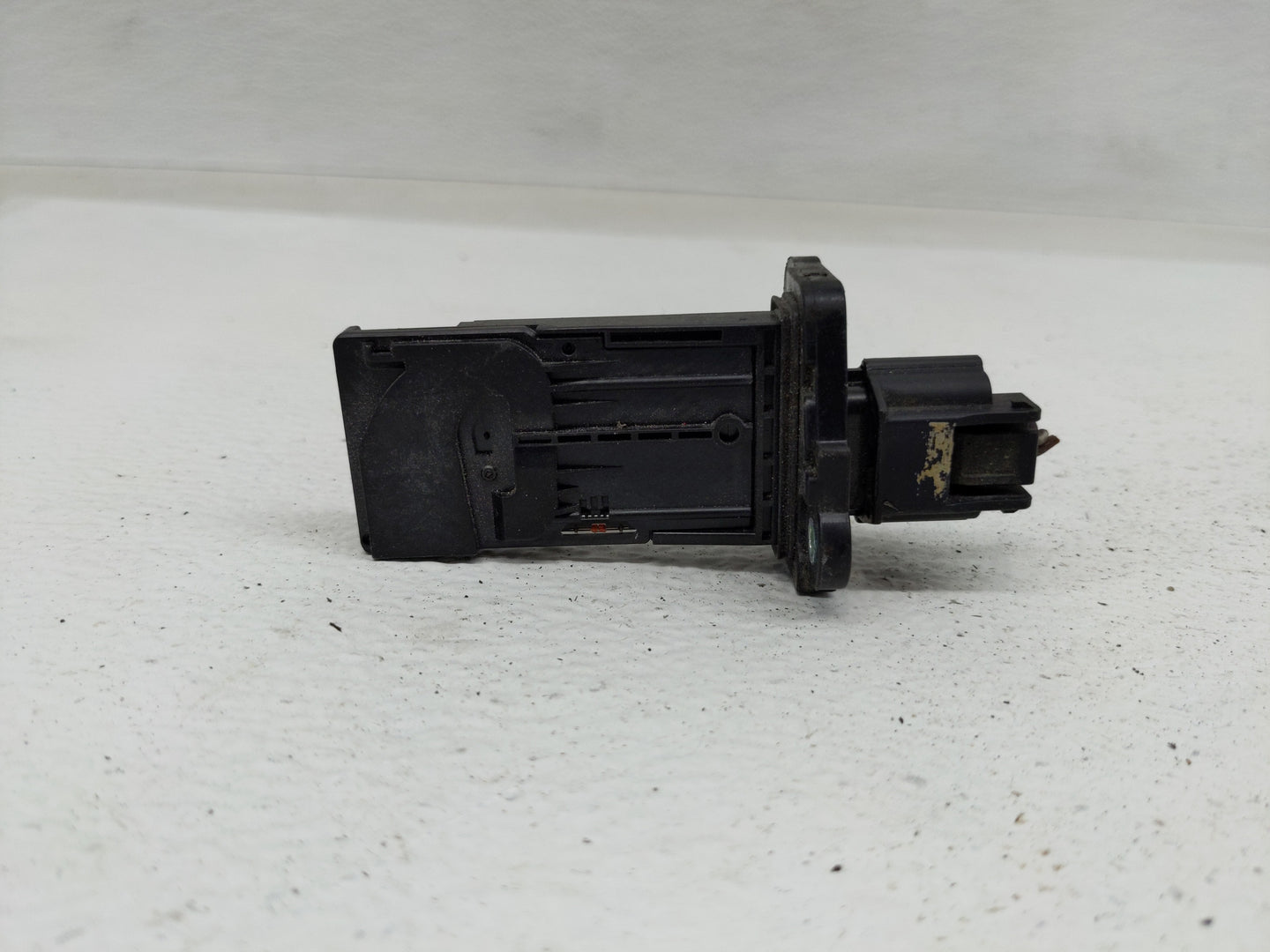 2015-2016 Nissan Pathfinder Mass Air Flow Meter Maf - Oemusedautoparts1.com