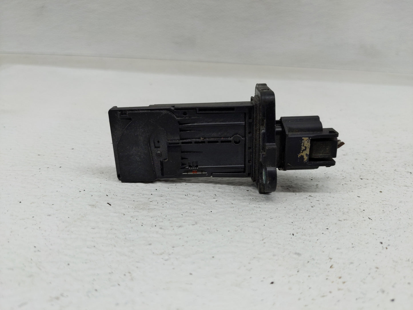 2015-2016 Nissan Pathfinder Mass Air Flow Meter Maf - Oemusedautoparts1.com