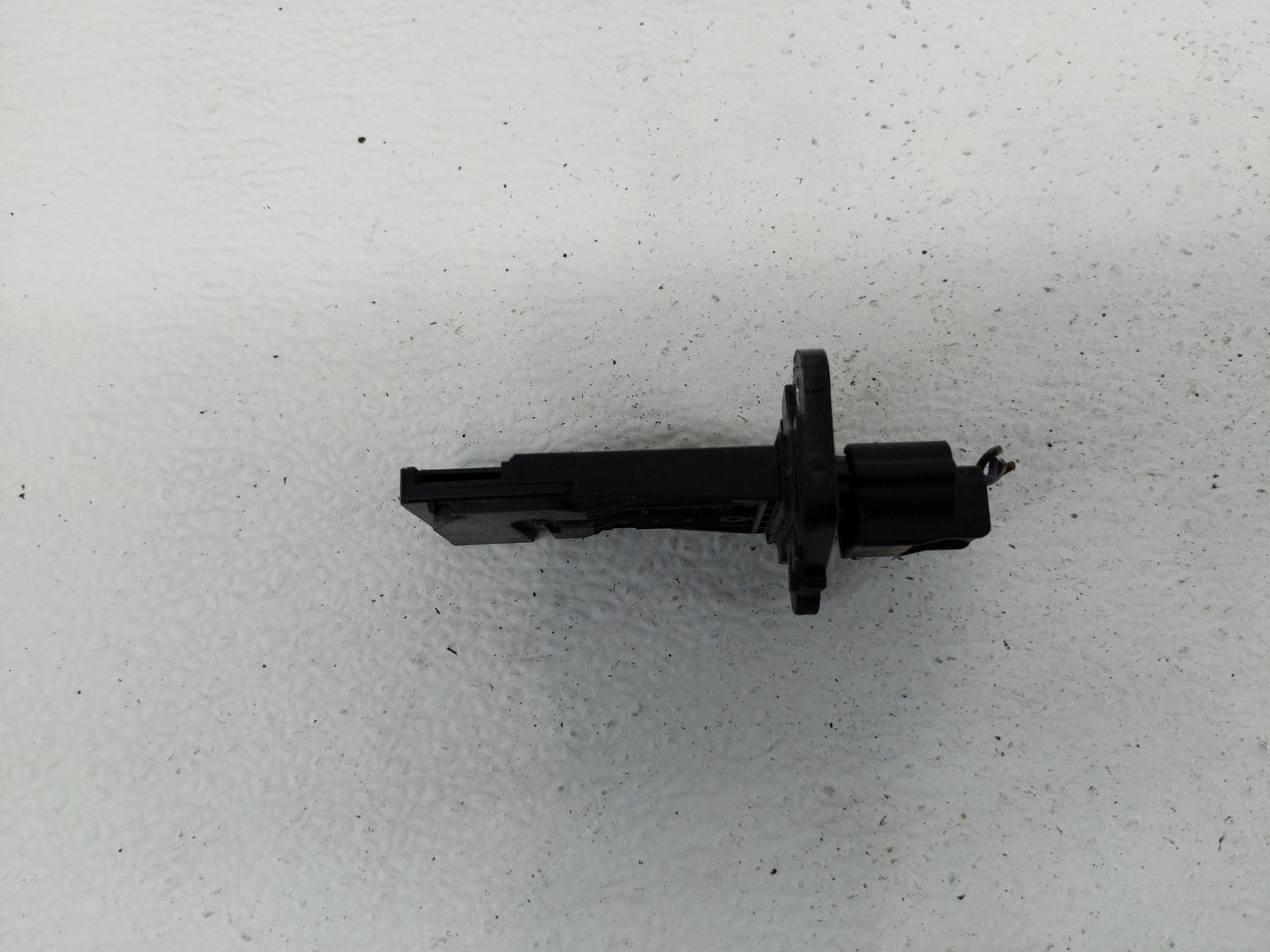 2015-2016 Nissan Pathfinder Mass Air Flow Meter Maf - Oemusedautoparts1.com