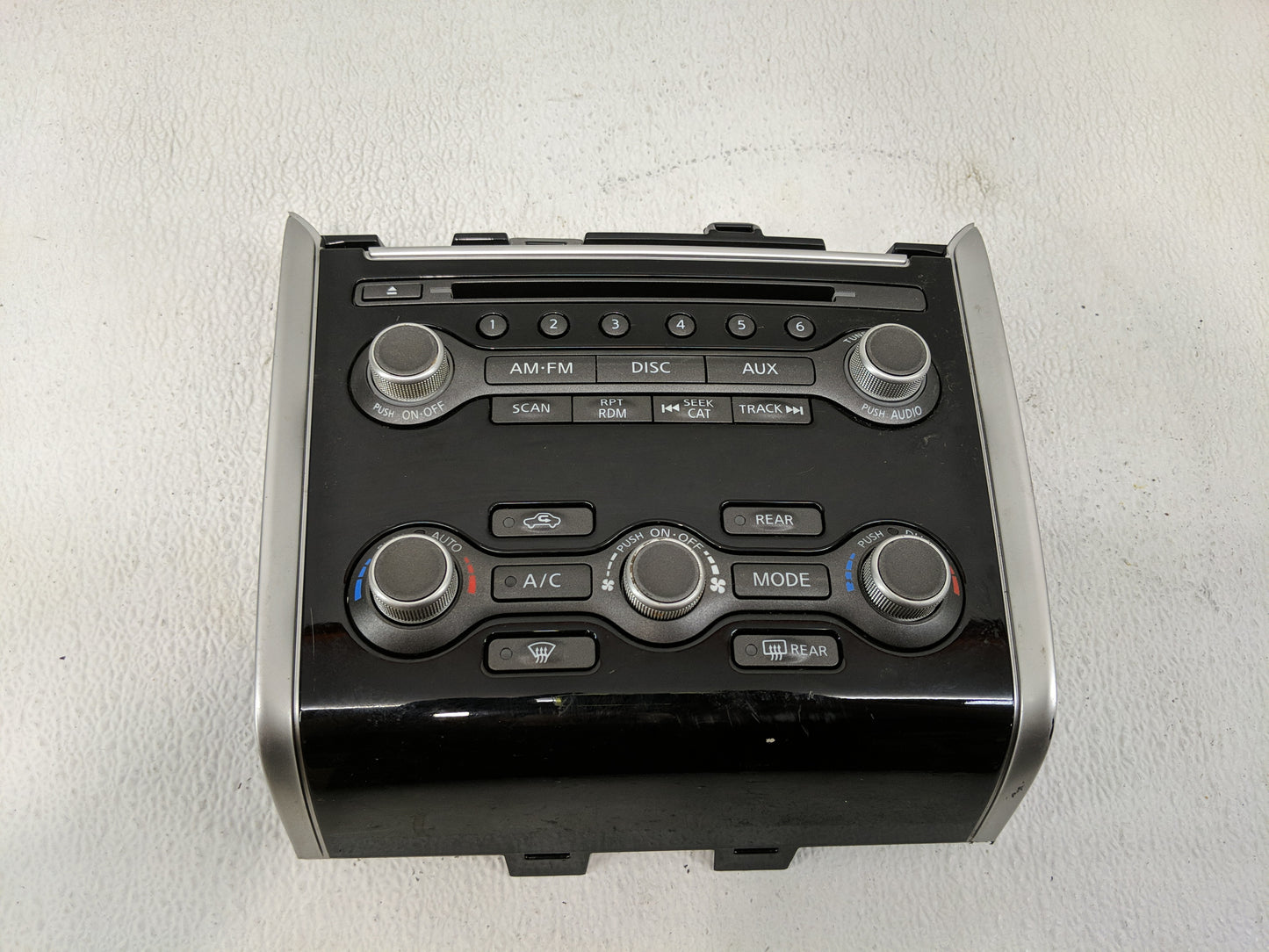 Nissan Pathfinder Radio Control Panel - Oemusedautoparts1.com