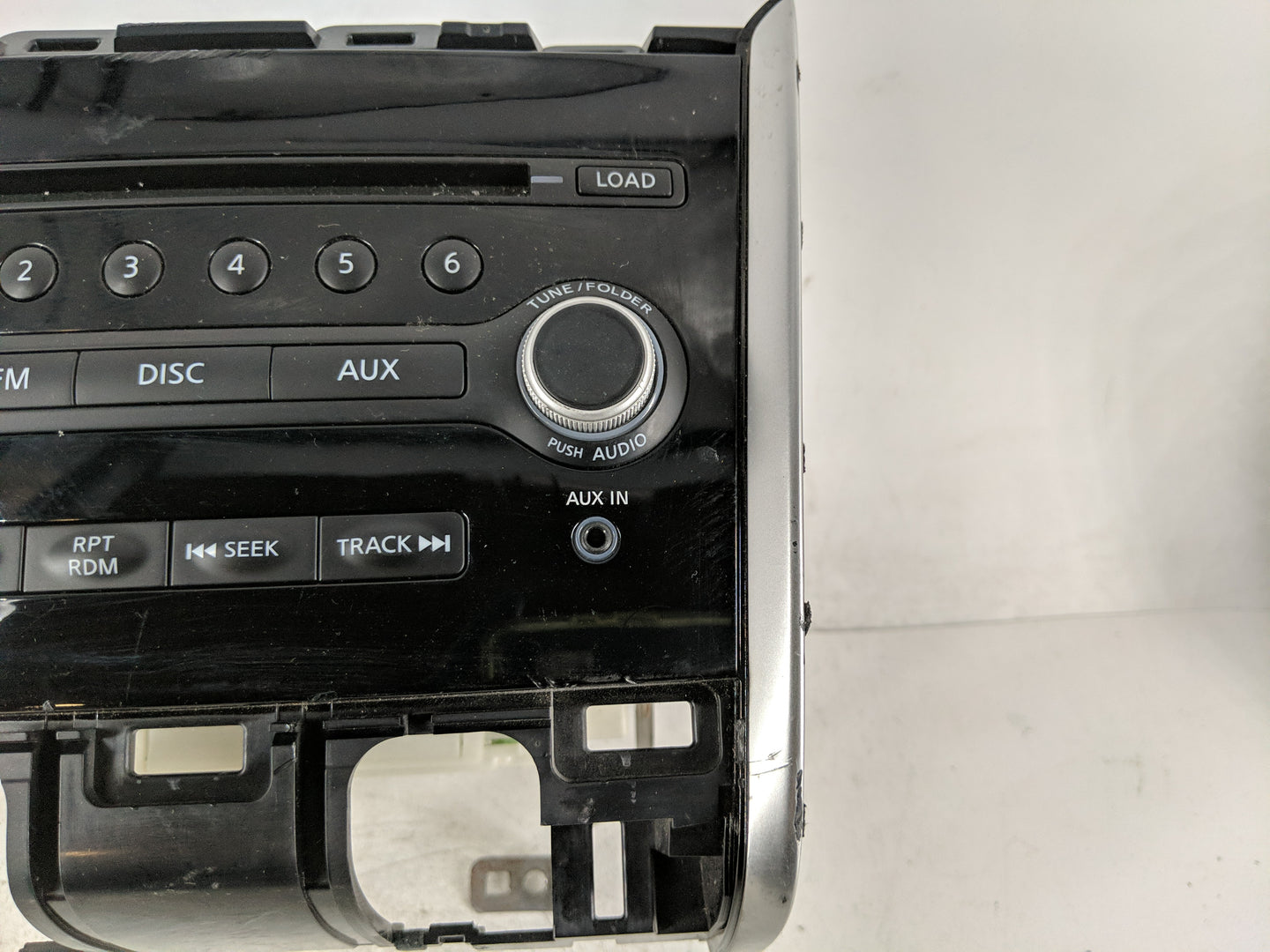 2015-2016 Nissan Pathfinder Radio AM FM Cd Player Receiver Replacement P/N:28185 3KA1A Fits Fits 2015 2016 OEM Used Auto Par