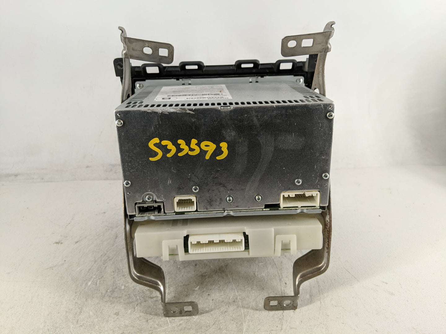 2015-2016 Nissan Pathfinder Radio AM FM Cd Player Receiver Replacement P/N:28185 3KA1A Fits Fits 2015 2016 OEM Used Auto Par