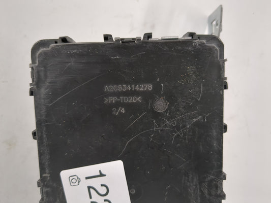 2015-2015 Nissan Pathfinder Body Control Module Bcm Inner Cabin Fuse Box