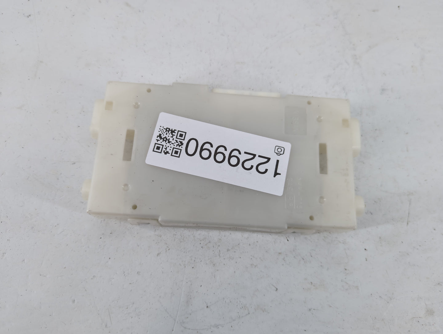 2015 Nissan Pathfinder Radio AM FM Cd Player Receiver Replacement Fits OEM Used Auto Parts - Oemusedautoparts1.com