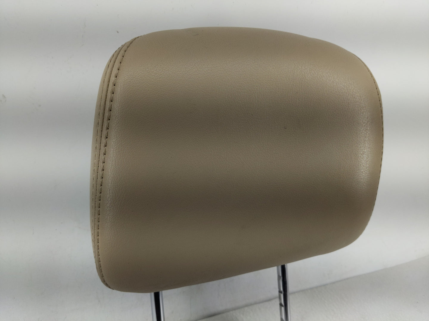 2015 Nissan Pathfinder Headrest Head Rest Rear Seat Fits OEM Used Auto Parts - Oemusedautoparts1.com