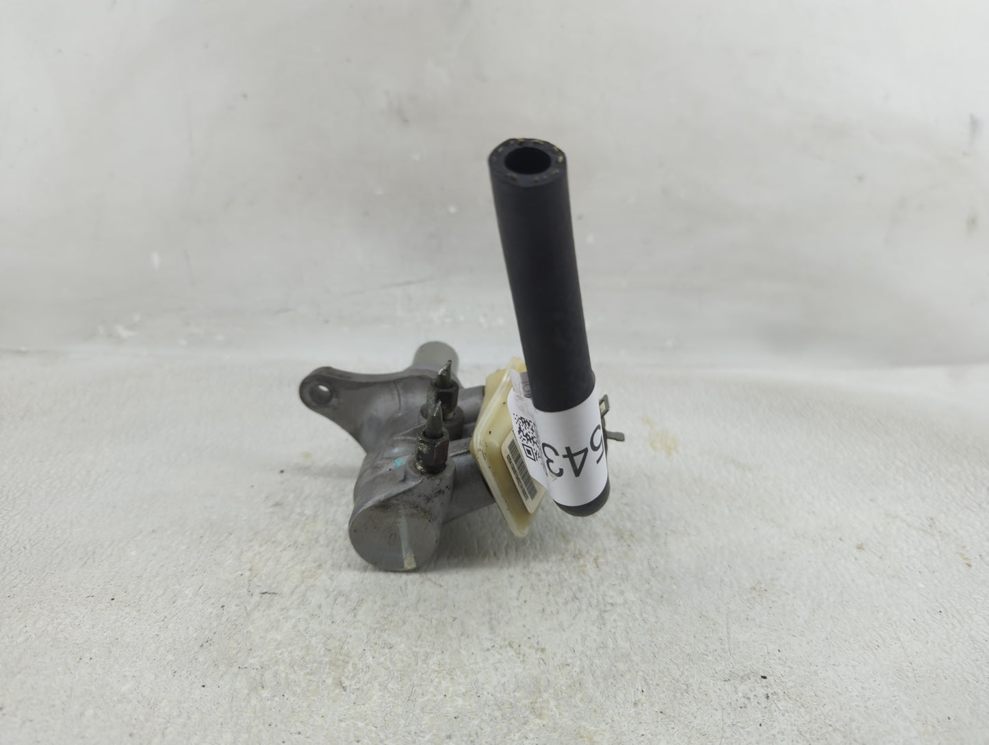 2013-2020 Nissan Pathfinder Brake Master Cylinder 1276543 - Oemusedautoparts1.com