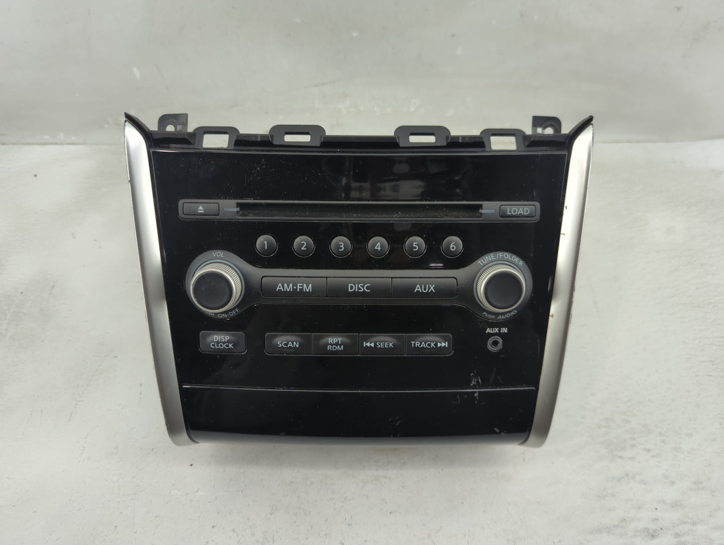 2015-2016 Nissan Pathfinder Radio AM FM Cd Player Receiver Replacement P/N:28185 3KA1A Fits Fits 2015 2016 OEM Used Auto Par