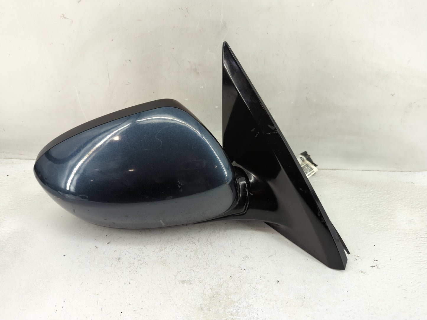 2013-2016 Nissan Pathfinder Passenger Side View Mirror - Right Door Mirror OEM Used - Oemusedautoparts1.com