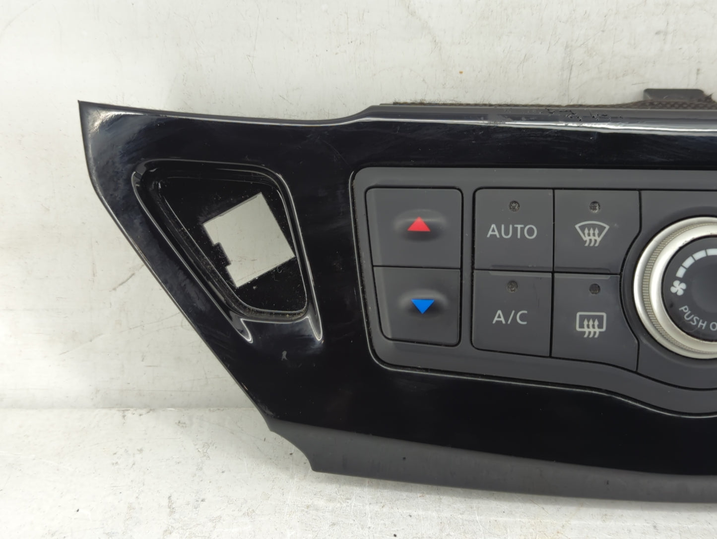 2013-2016 Nissan Pathfinder Climate Control Module Temperature AC/Heater Replacement P/N:27500 3KA2A Fits Fits 2013 2014 201