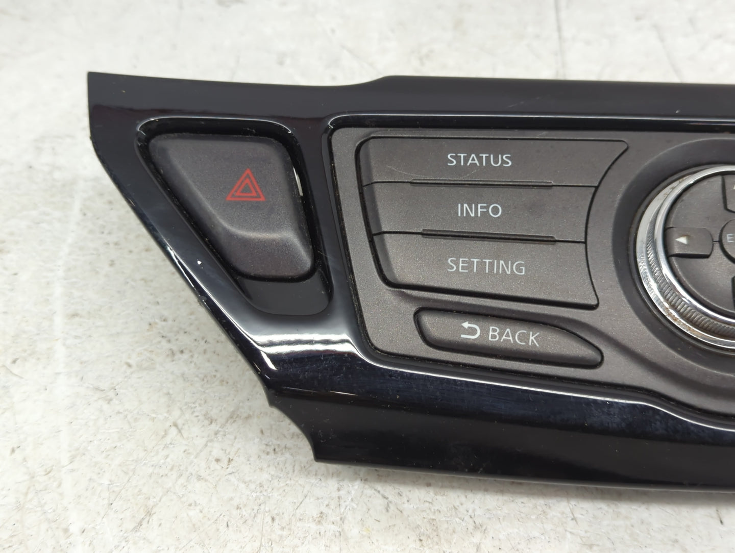 2015 Nissan Pathfinder Radio Control Panel - Oemusedautoparts1.com