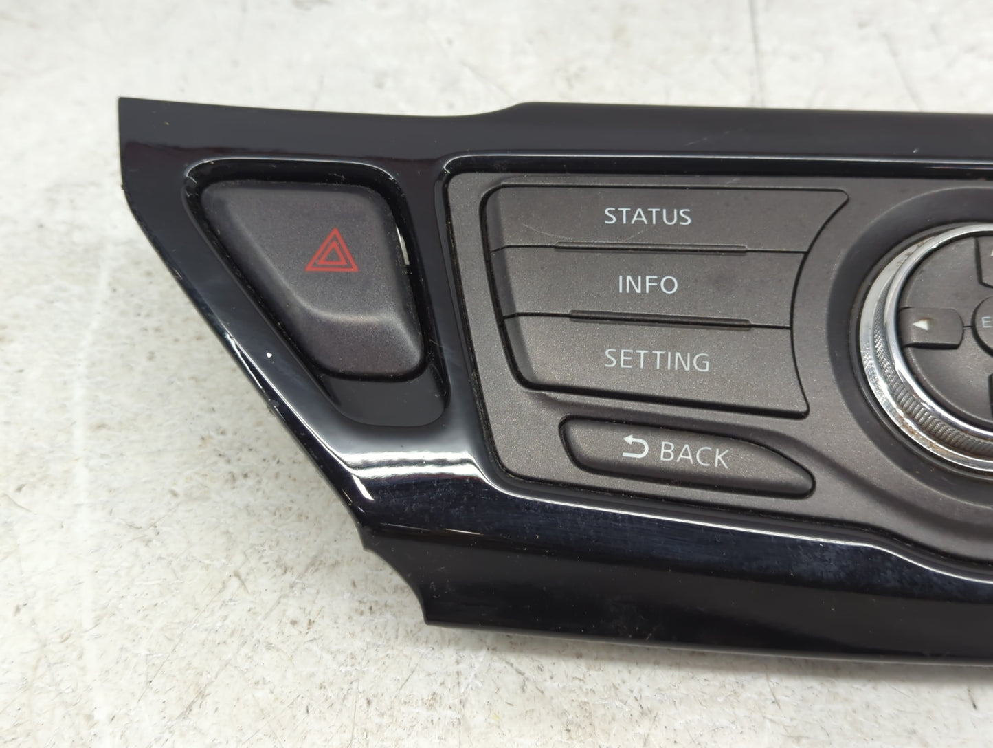 2015 Nissan Pathfinder Radio Control Panel - Oemusedautoparts1.com