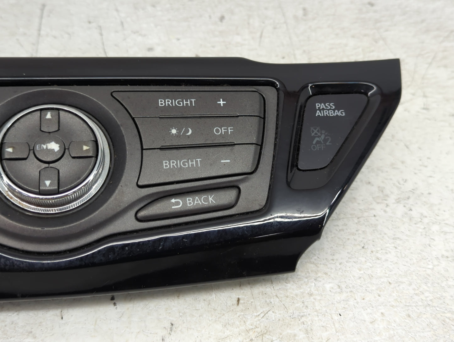 2015 Nissan Pathfinder Radio Control Panel - Oemusedautoparts1.com