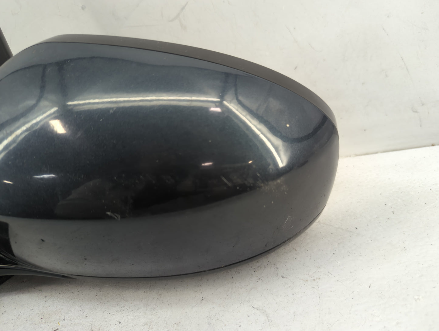 2013-2016 Nissan Pathfinder Driver Side View Mirror - Left Door Mirror OEM Used - Oemusedautoparts1.com