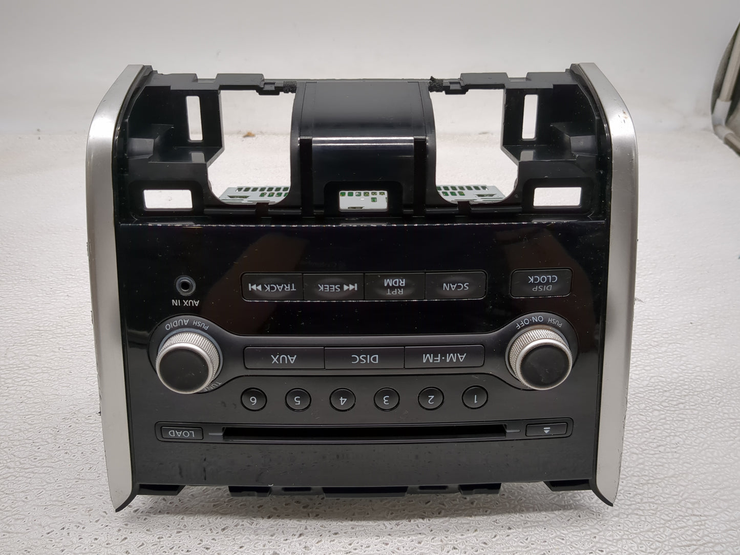 2015-2016 Nissan Pathfinder Radio AM FM Cd Player Receiver Replacement Fits Fits 2015 2016 OEM Used Auto Parts - Oemusedauto