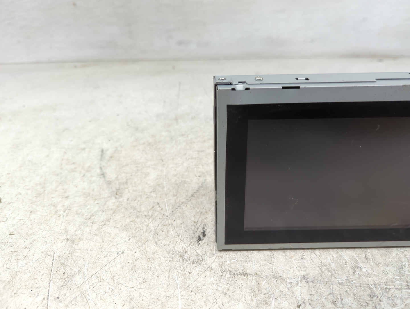 2013-2016 Nissan Pathfinder Information Display Screen - Oemusedautoparts1.com